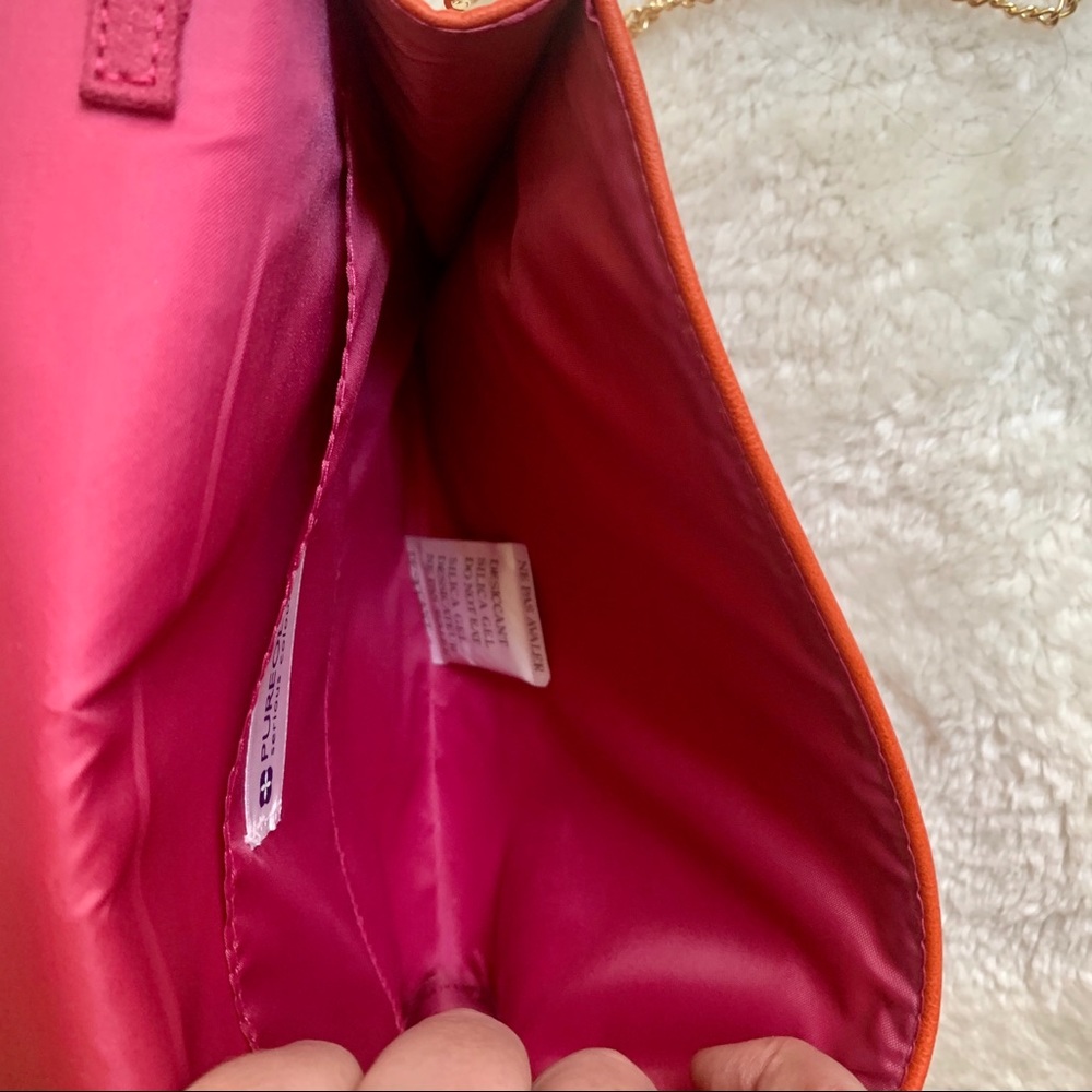 Cute orange and pink purse - Picture 4 of 7